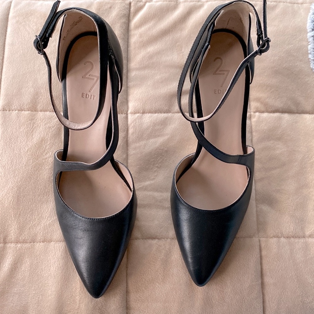 27 EDIT Naturalizer Abilyn Ankle Strap Pump